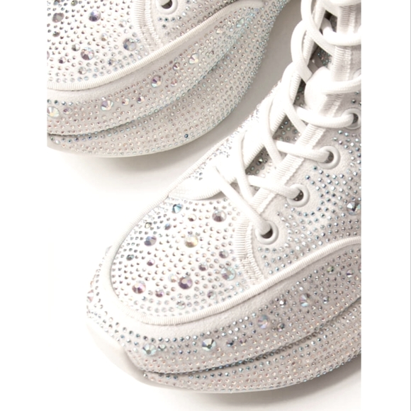 𝘽𝘼𝘾𝙆 𝙄𝙉 𝙎𝙏𝙊𝘾𝙆🖤𝑹𝒉𝒊𝒏𝒆𝒔𝒕𝒐𝒏𝒆 𝑷𝒍𝒂𝒕𝒇𝒐𝒓𝒎 - WHITE - Picture 4 of 13